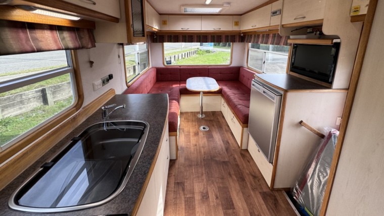 Ford Transit Coastal 2005