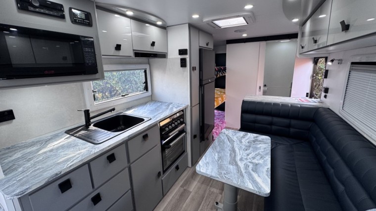 EX DEMO MODEL - 2024 ASPIRING 22FT FAMILY CARAVAN