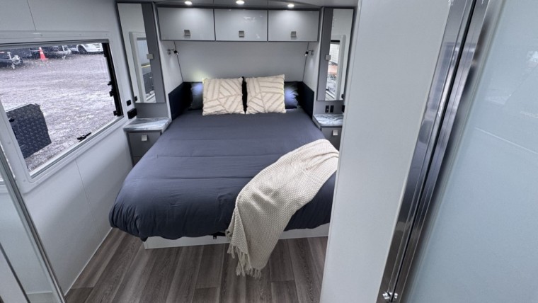 NEW HILLTOP THREDBO 23FT CARAVAN