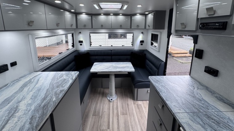NEW HILLTOP THREDBO 23FT CARAVAN