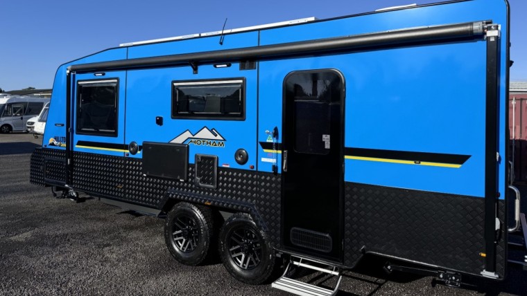 NEW HILLTOP HOTHAM 21FT CARAVAN