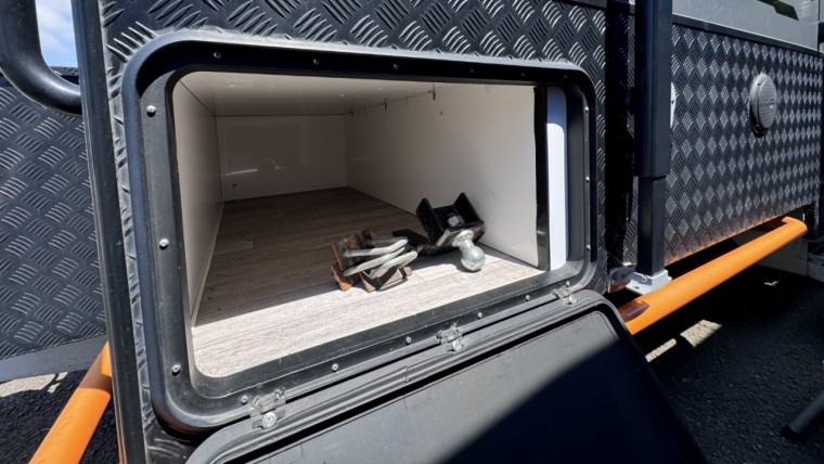 ROMA RAZORBACK SPORT 20' CARAVAN 2019
