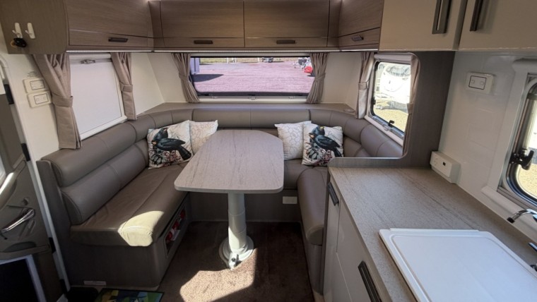 JAYCO SLIVERLINE 21.65 OUTBACK 2020