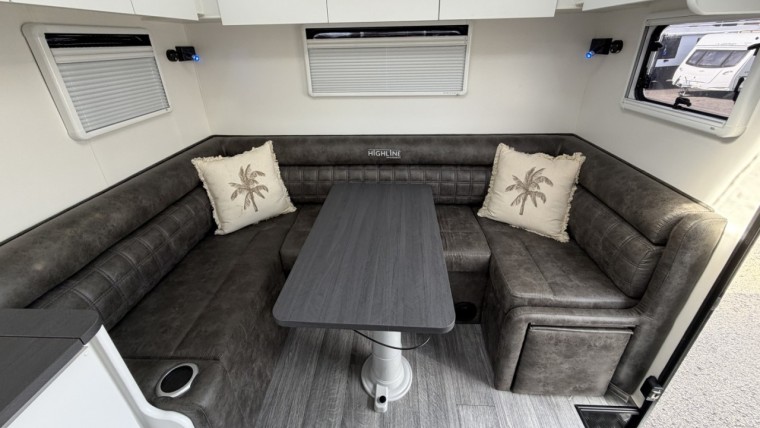 HIGHLINE 2023 DISCOVERY OFFROAD CARAVAN