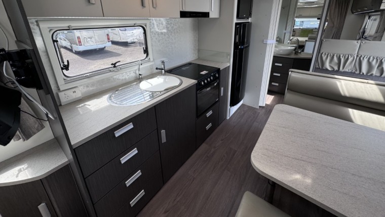 JAYCO JOURNEY 2018 19.61-20B