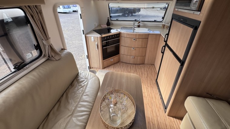 JAYCO 2013 STERLING 25.7 8-2