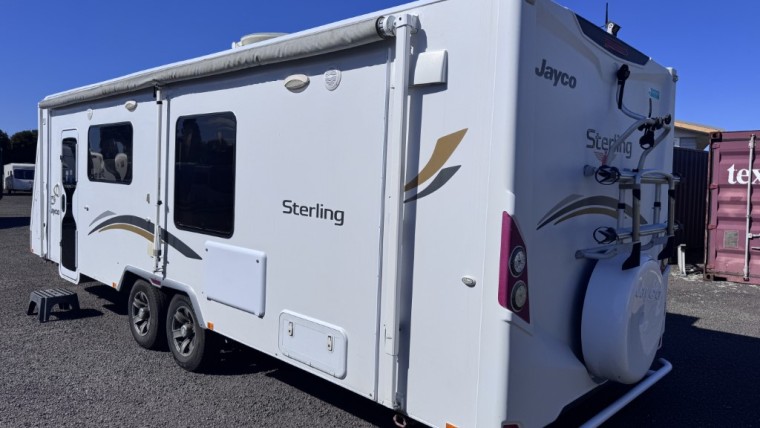 JAYCO 2013 STERLING 25.7 8-2