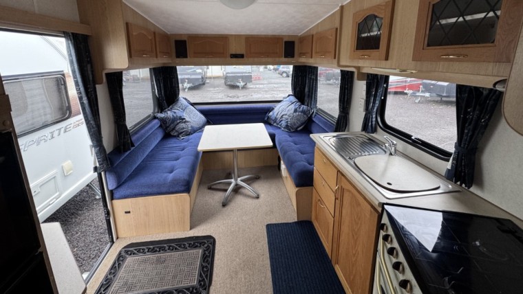 Leisureline Elite 6m Caravan