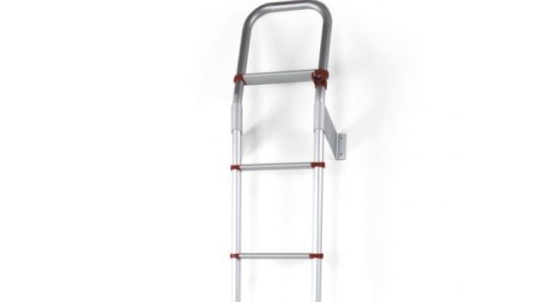FIAMMA FOLDING LADDER DELUXE 8