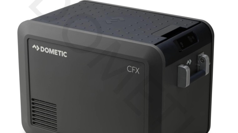 CFX5-45 Fridge or Freezer 12/24v and 240v