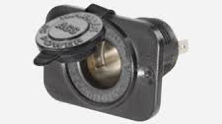 HEAVY DUTY ACCESSORY SOCKET