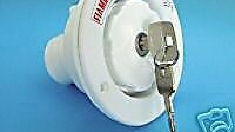 Fiamma Lockable Water Filler - White