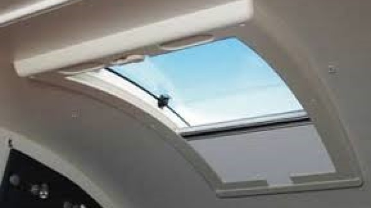 Dometic Seitz Sky View Curved Vent 760X706Mm