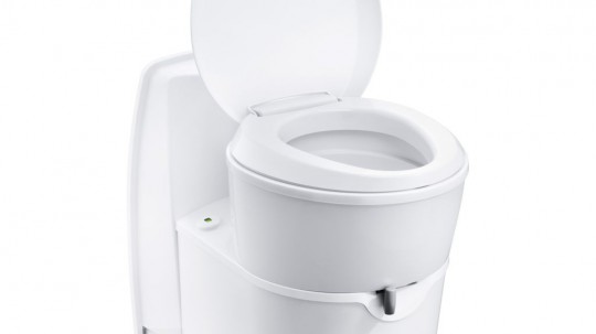 C224 Swivel Manual Toilet