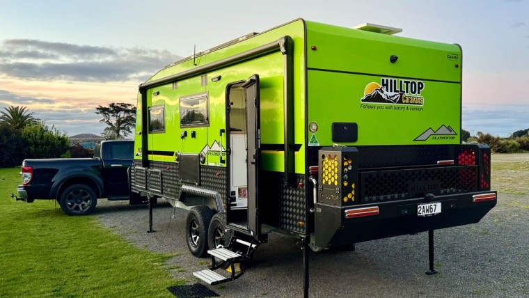 Hilltop Feathertop Caravan 19'6 Hilltop Feathertop Caravan 19'6