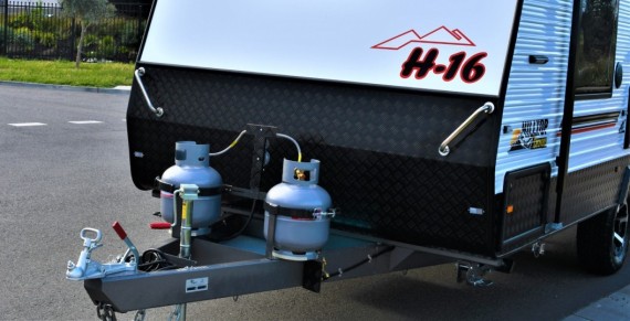 H-16 Hilltop Caravan