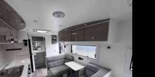 HILLTOP 2023 FEATHERTOP 19'6" CARAVAN SINGLE BED LAYOUT
