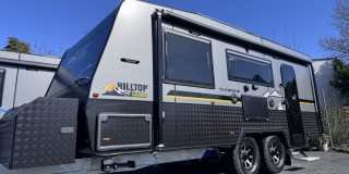 NEW HILLTOP FEATHERTOP 19'6" CARAVAN