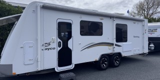 JAYCO 2013 STERLING 25.7 8-2 JAYCO 2013 STERLING 25.7 8-2